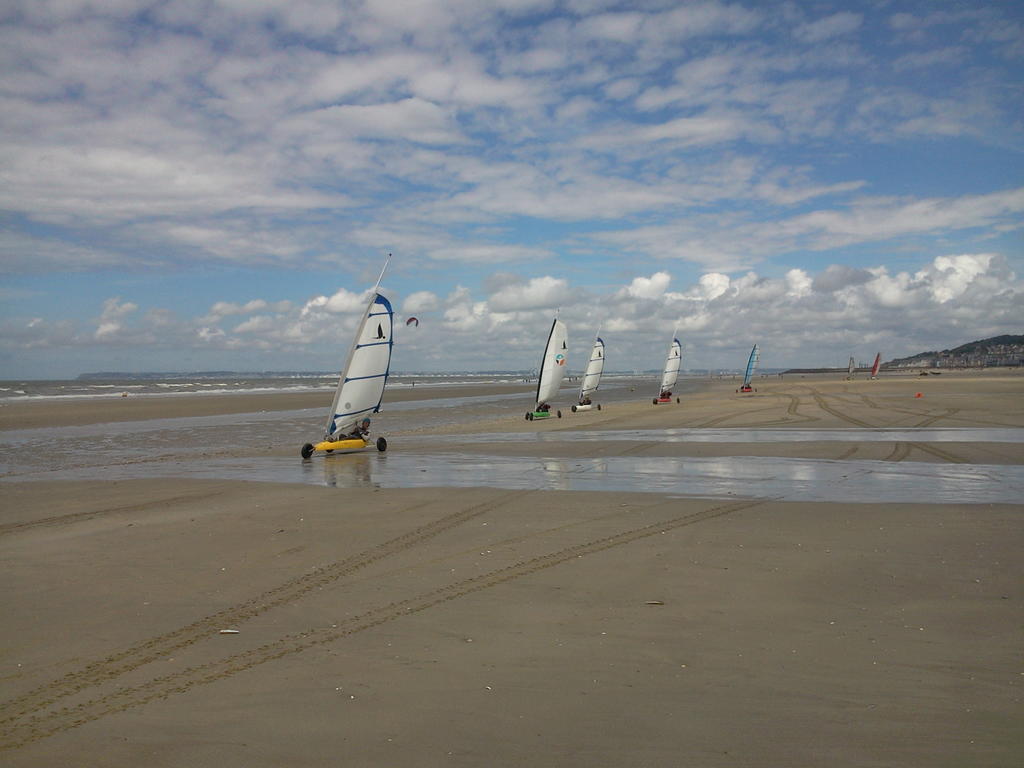 Sowell Hotels Le Beach Trouville-sur-Mer Dış mekan fotoğraf